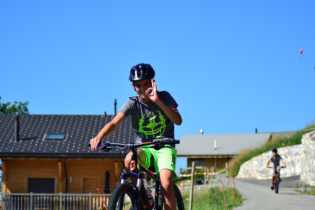 Village Camps International Summer Camp Leysin, Switzerland 2025-08-09 https://www.villagecamps.com/journals_admin/images/2305-3550-DSC_0364.jpg