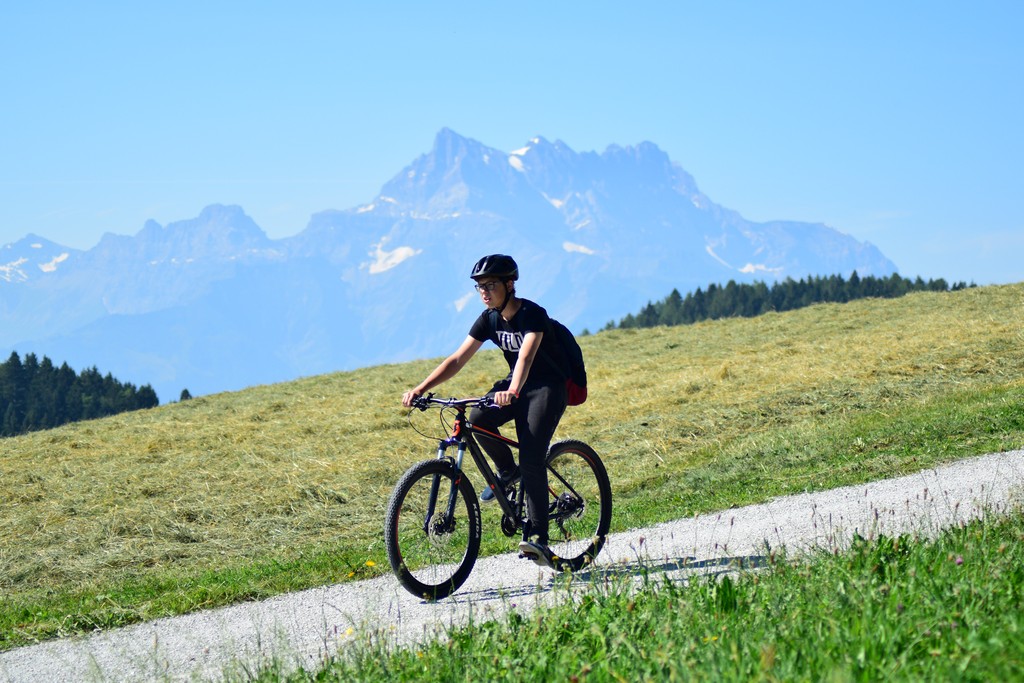 Village Camps International Summer Camp Leysin, Switzerland 2025-08-09 https://www.villagecamps.com/journals_admin/images/2305-3566-DSC_0464.jpg