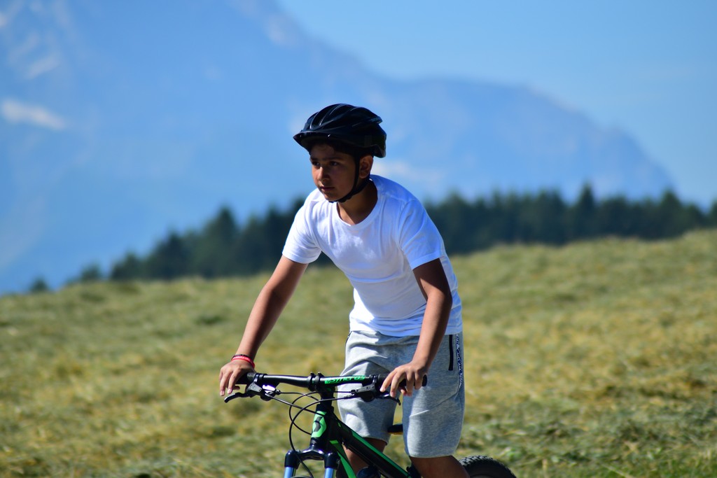 Village Camps International Summer Camp Leysin, Switzerland 2025-08-09 https://www.villagecamps.com/journals_admin/images/2305-3567-DSC_0473.jpg