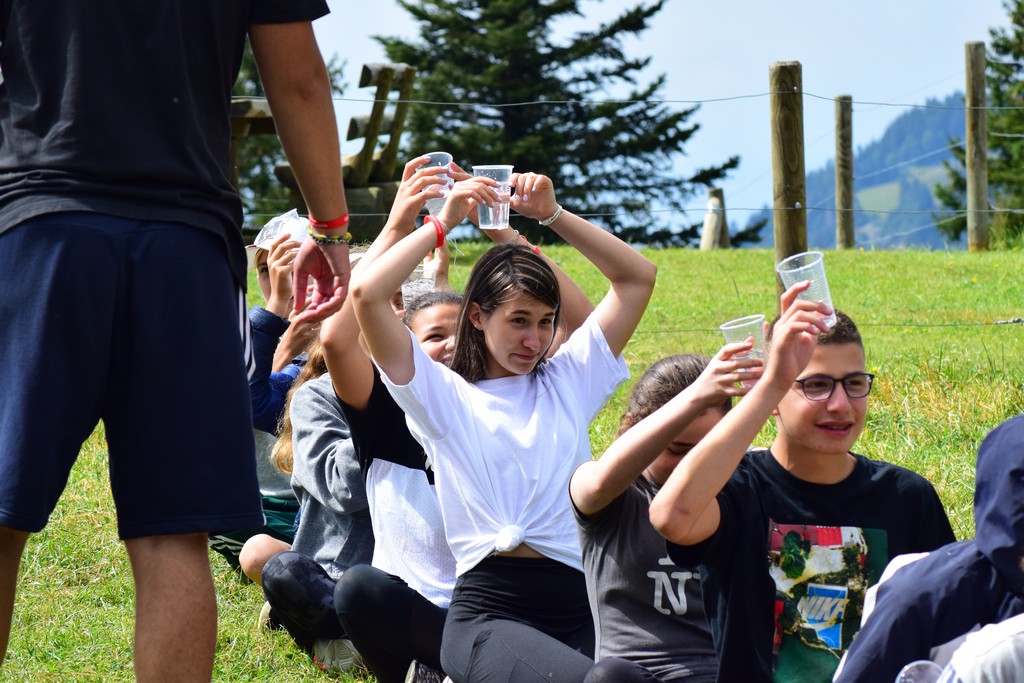 Village Camps International Summer Camp Leysin, Switzerland 2025-08-09 https://www.villagecamps.com/journals_admin/images/2325-0352-DSC_2755.jpg