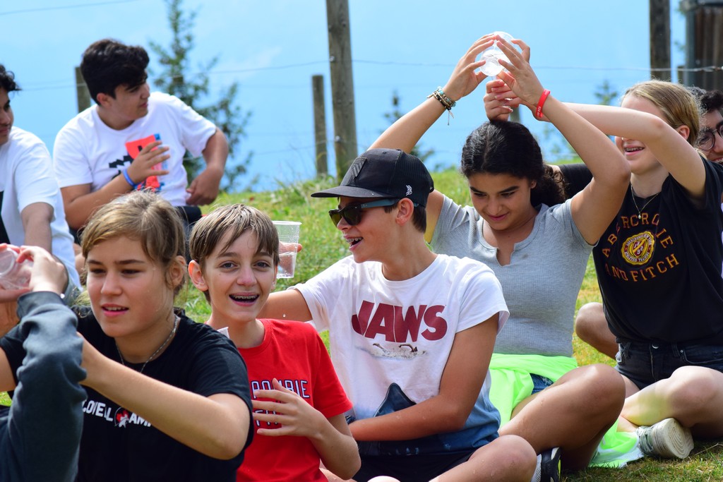 Village Camps International Summer Camp Leysin, Switzerland 2025-08-09 https://www.villagecamps.com/journals_admin/images/2325-0353-DSC_2761.jpg