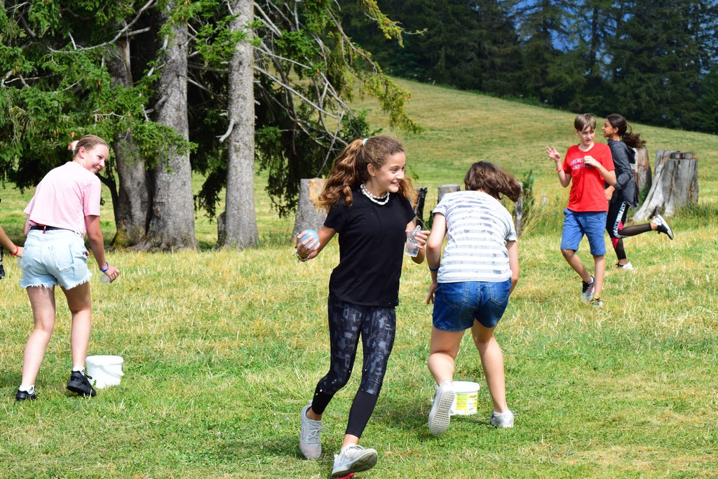 Village Camps International Summer Camp Leysin, Switzerland 2025-08-09 https://www.villagecamps.com/journals_admin/images/2325-0360-DSC_2781.jpg