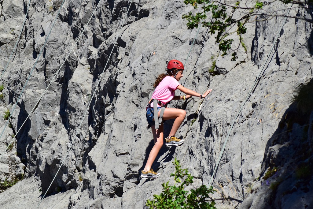 Village Camps International Summer Camp Leysin, Switzerland 2026-08-15 https://www.villagecamps.com/journals_admin/images/2326-4175-DSC_3257.jpg