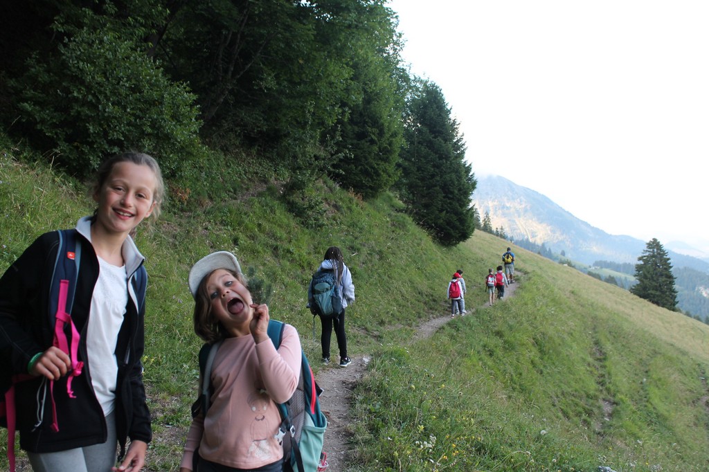 Village Camps International Summer Camp Leysin, Switzerland 2025-08-09 https://www.villagecamps.com/journals_admin/images/2327-4207-IMG_2433.jpg