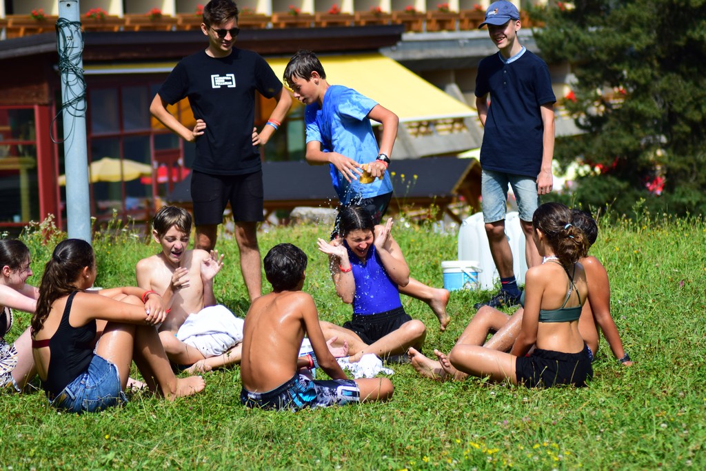 Village Camps International Summer Camp Leysin, Switzerland 2025-08-09 https://www.villagecamps.com/journals_admin/images/2328-4749-DSC_4572.jpg