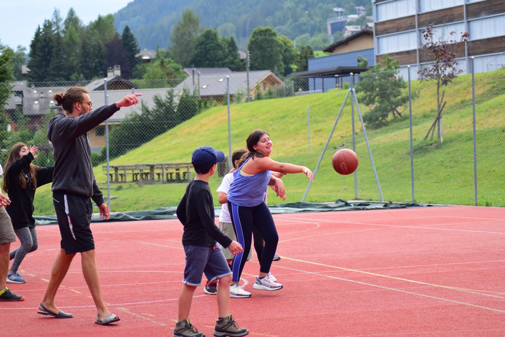 Village Camps International Summer Camp Leysin, Switzerland 2025-08-09 https://www.villagecamps.com/journals_admin/images/2328-4749-DSC_4672.jpg