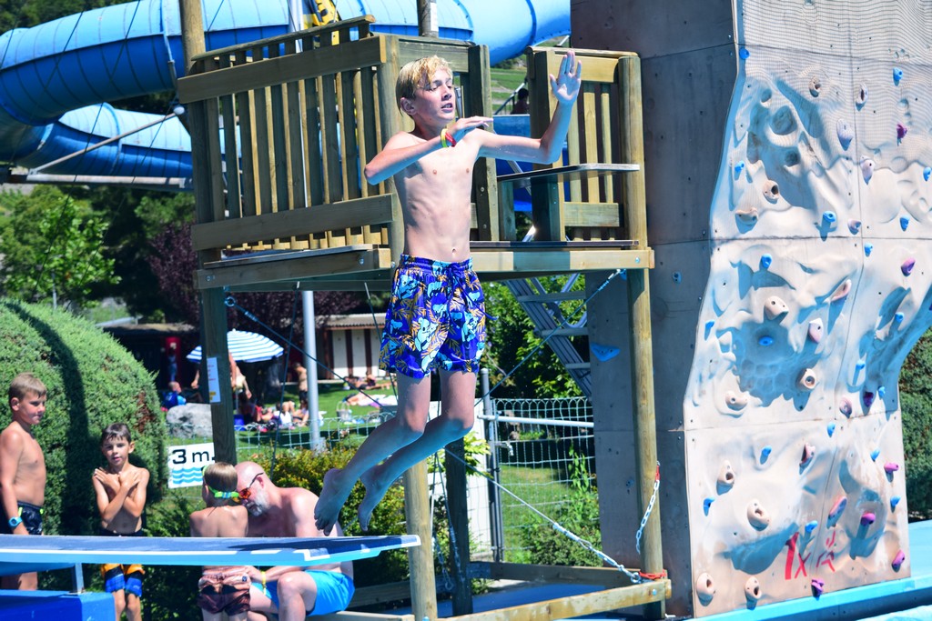 Village Camps International Summer Camp Leysin, Switzerland 2025-08-09 https://www.villagecamps.com/journals_admin/images/2331-2430-DSC_5815.jpg