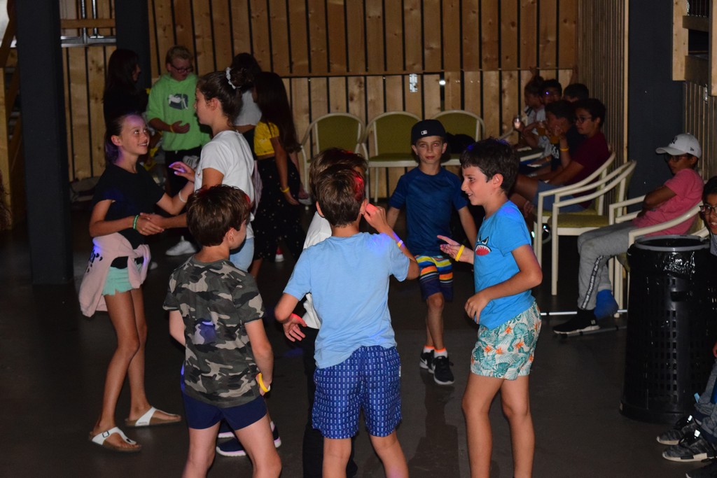 Village Camps International Summer Camp Leysin, Switzerland 2026-08-15 https://www.villagecamps.com/journals_admin/images/2331-2431-DSC_5940.jpg