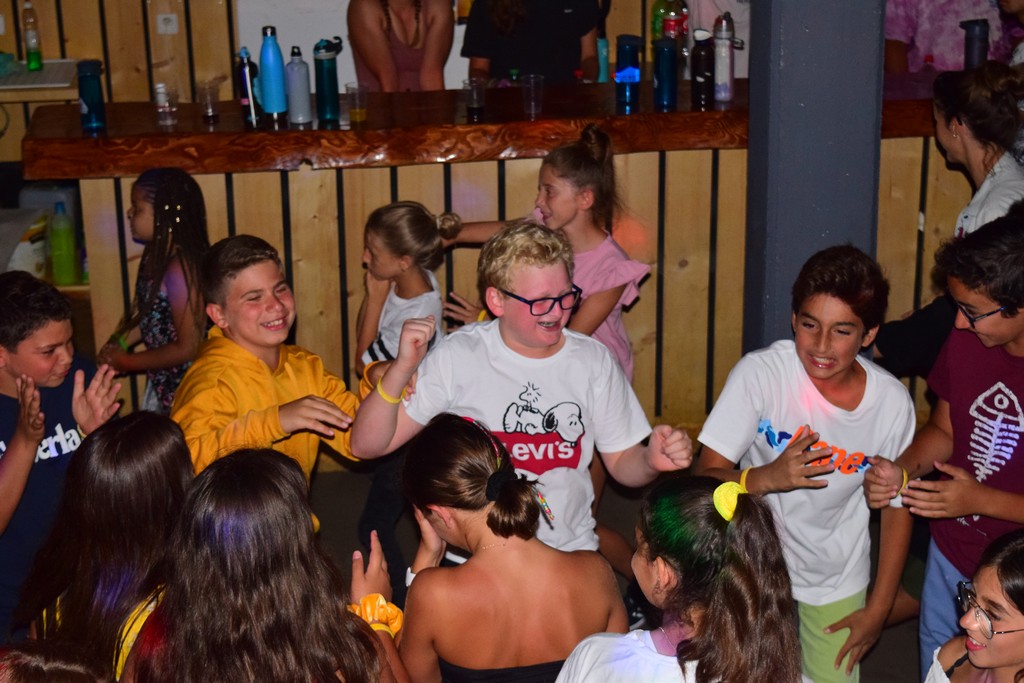Village Camps International Summer Camp Leysin, Switzerland 2025-08-09 https://www.villagecamps.com/journals_admin/images/2331-2432-DSC_5973.jpg