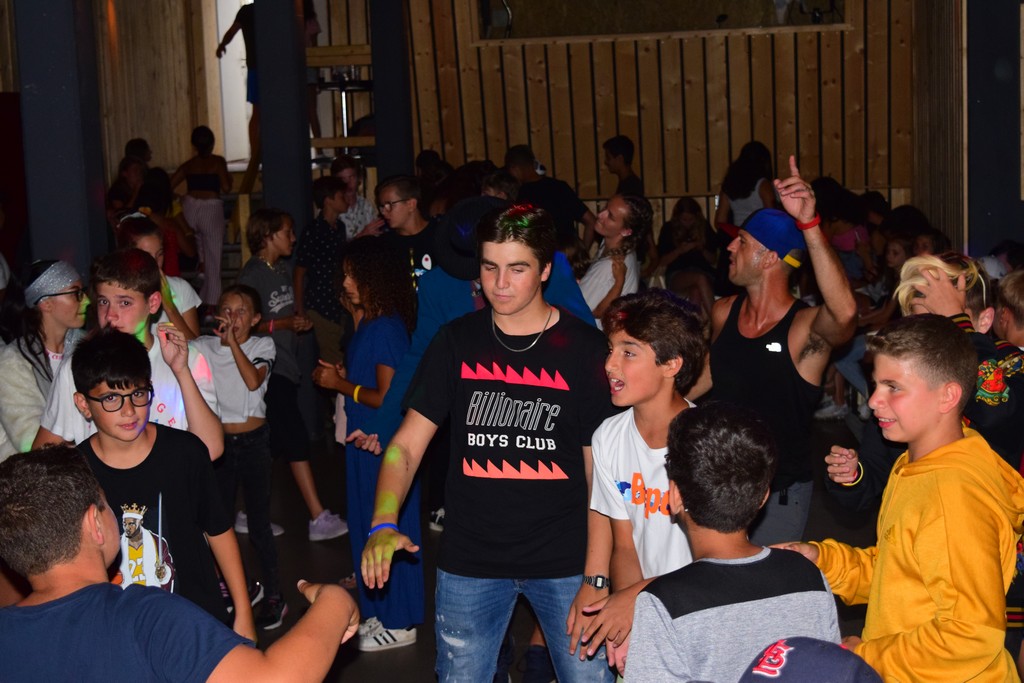 Village Camps International Summer Camp Leysin, Switzerland 2025-08-09 https://www.villagecamps.com/journals_admin/images/2331-2432-DSC_5987.jpg