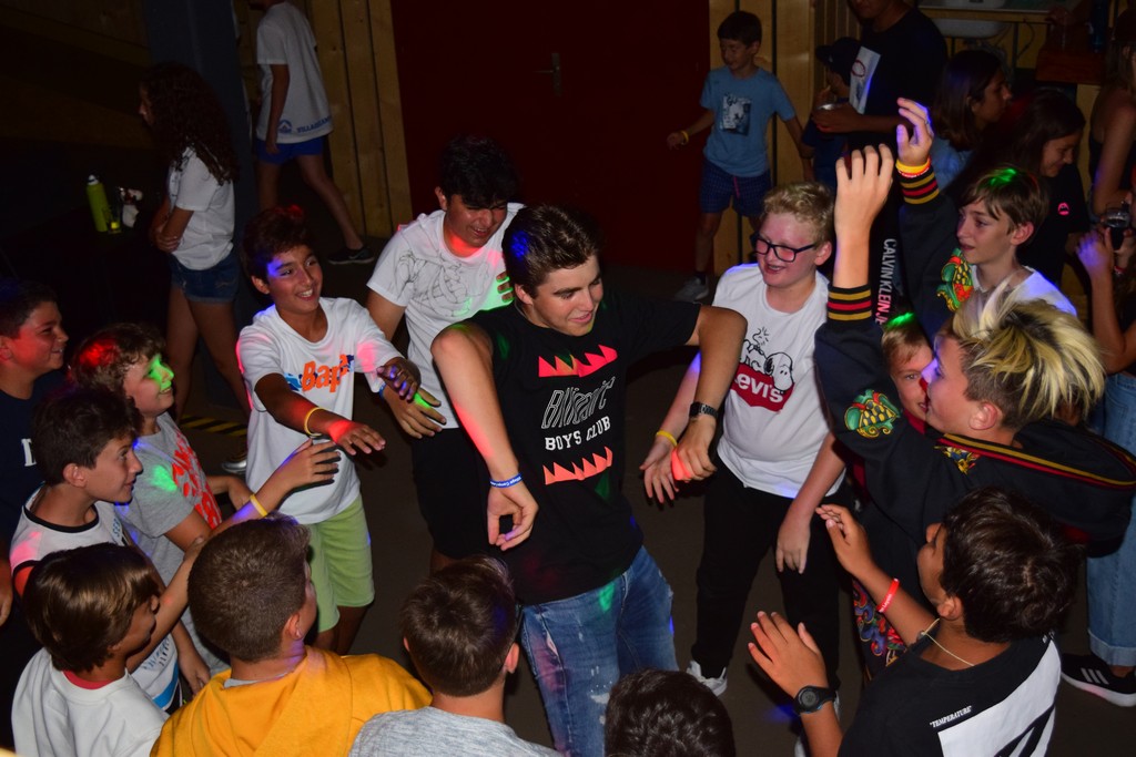 Village Camps International Summer Camp Leysin, Switzerland 2025-08-09 https://www.villagecamps.com/journals_admin/images/2331-2432-DSC_5994.jpg