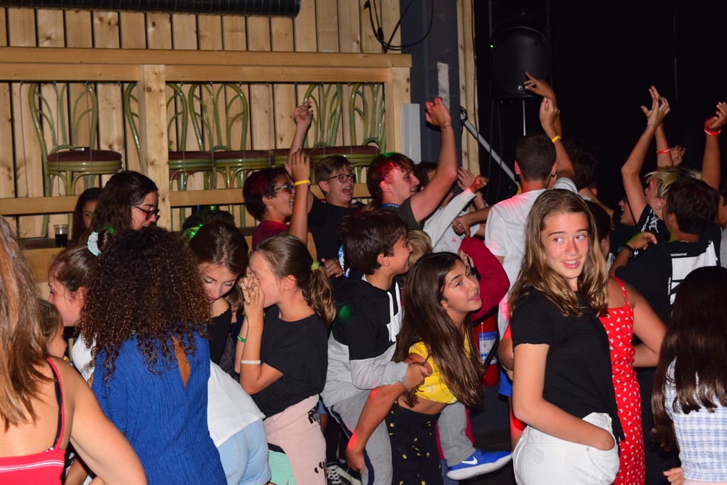 Village Camps International Summer Camp Leysin, Switzerland 2025-08-09 https://www.villagecamps.com/journals_admin/images/2331-2432-DSC_6017.jpg