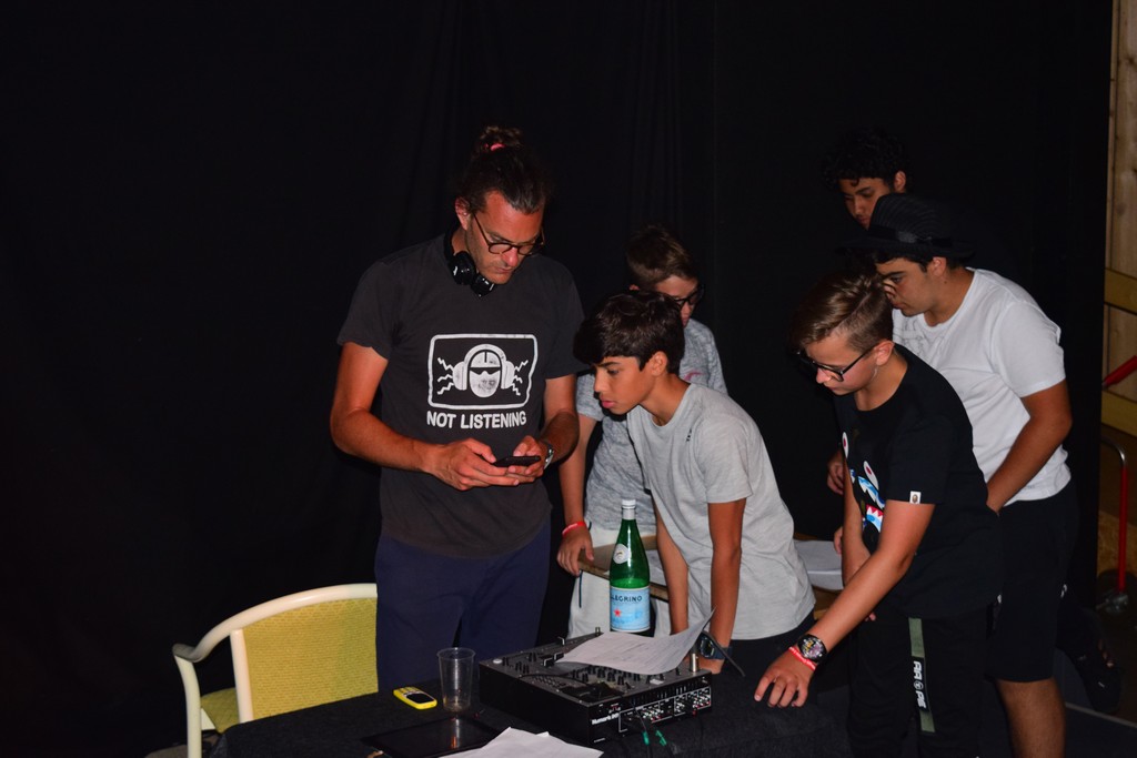 Village Camps International Summer Camp Leysin, Switzerland 2026-07-26 https://www.villagecamps.com/journals_admin/images/2331-2433-DSC_6058.jpg