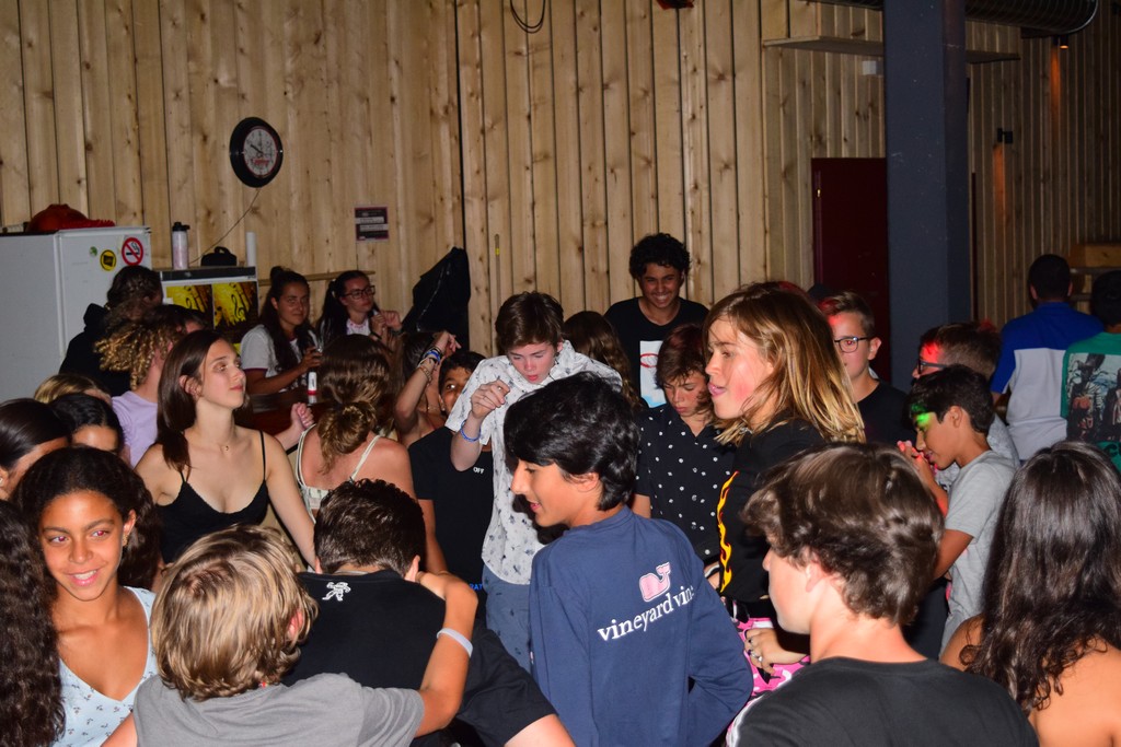 Village Camps International Summer Camp Leysin, Switzerland 2025-08-09 https://www.villagecamps.com/journals_admin/images/2331-2433-DSC_6076.jpg