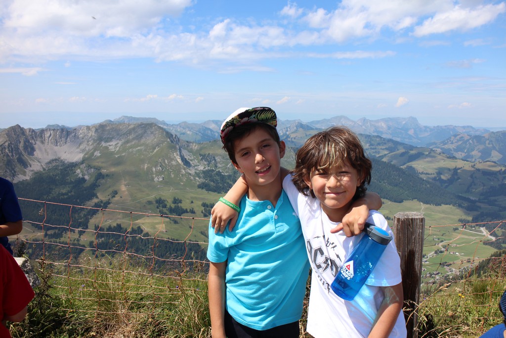 Village Camps International Summer Camp Leysin, Switzerland 2025-08-09 https://www.villagecamps.com/journals_admin/images/2333-0244-IMG_6169.jpg
