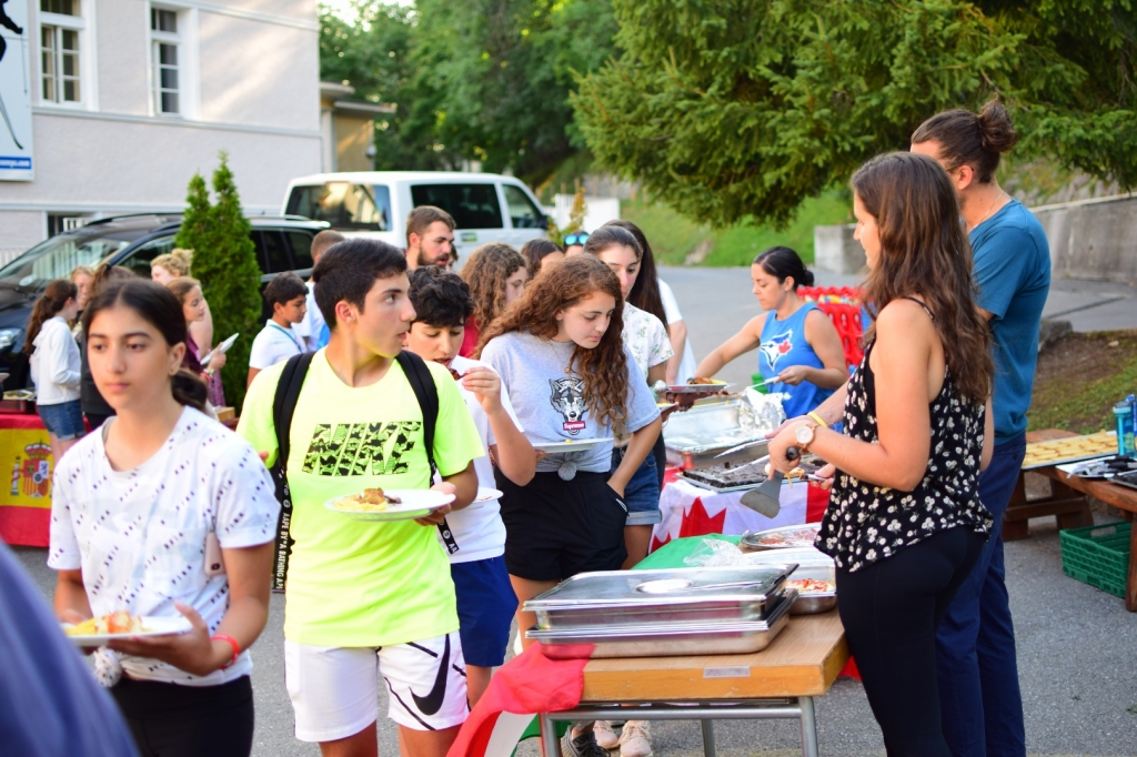 Village Camps International Summer Camp Leysin, Switzerland 2025-08-09 https://www.villagecamps.com/journals_admin/images/2335-2654-DSC_7519.jpg