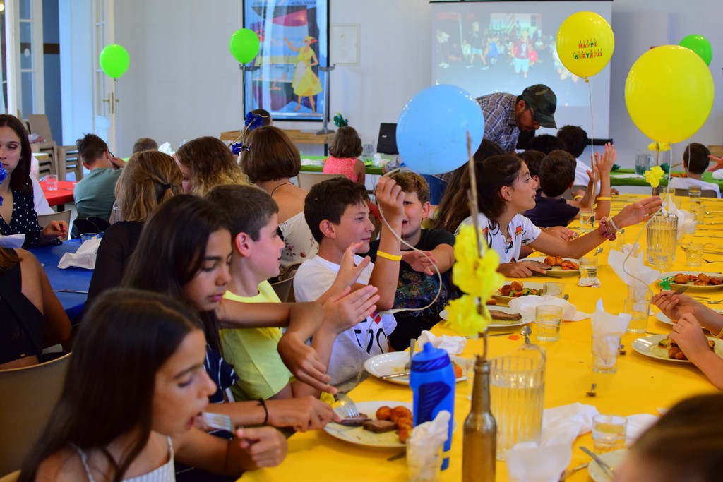 Village Camps International Summer Camp Leysin, Switzerland 2025-08-09 https://www.villagecamps.com/journals_admin/images/2336-4770-DSC_7968.jpg