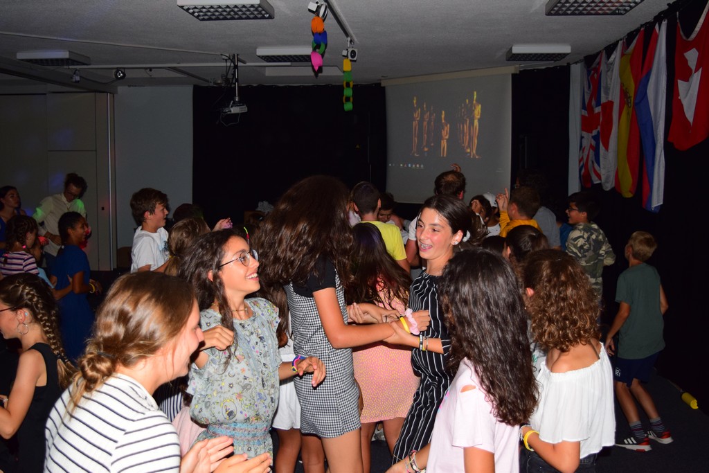 Village Camps International Summer Camp Leysin, Switzerland 2025-08-09 https://www.villagecamps.com/journals_admin/images/2336-4772-DSC_8128.jpg