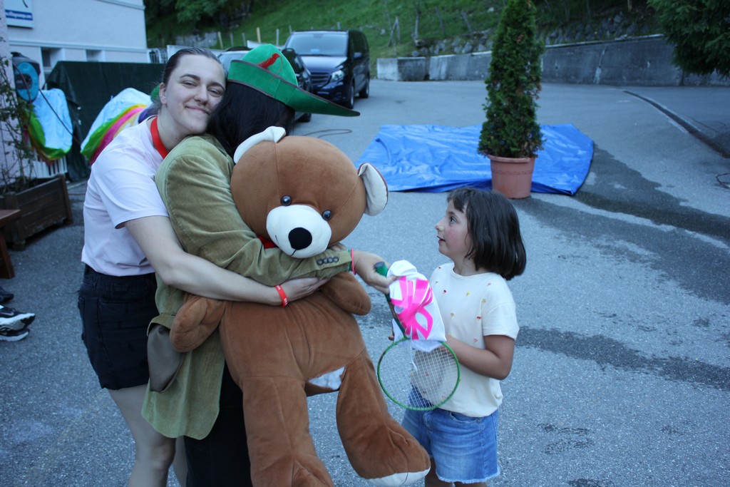 Village Camps International Summer Camp Leysin, Switzerland 2025-08-09 https://www.villagecamps.com/journals_admin/images/2375-1825-IMG_5081.jpg