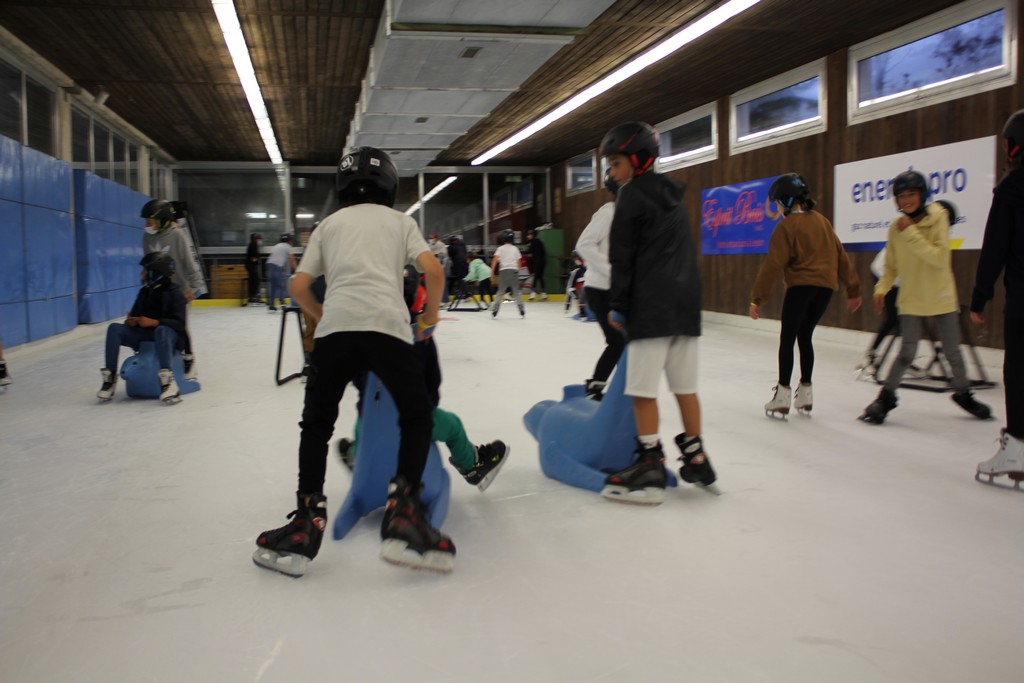 Village Camps International Summer Camp Leysin, Switzerland 2025-08-09 https://www.villagecamps.com/journals_admin/images/2376-0853-IMG_5518.jpg