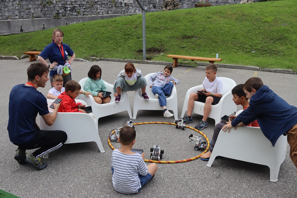Village Camps International Summer Camp Leysin, Switzerland 2025-08-09 https://www.villagecamps.com/journals_admin/images/2377-7074-IMG_0587.jpg
