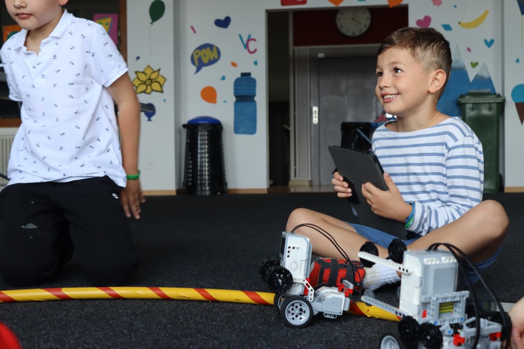 Village Camps International Summer Camp Leysin, Switzerland 2026-08-15 https://www.villagecamps.com/journals_admin/images/2377-7079-IMG_0619.jpg Village Camps International Summer Camp Leysin, Switzerland 2026-08-15 https://www.villagecamps.com/journals_admin/images/2377-7079-IMG_0619.jpg