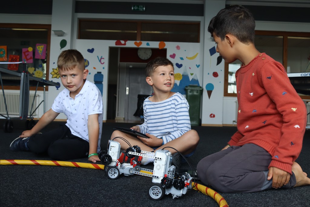 Village Camps International Summer Camp Leysin, Switzerland 2025-08-09 https://www.villagecamps.com/journals_admin/images/2377-7081-IMG_0623.jpg