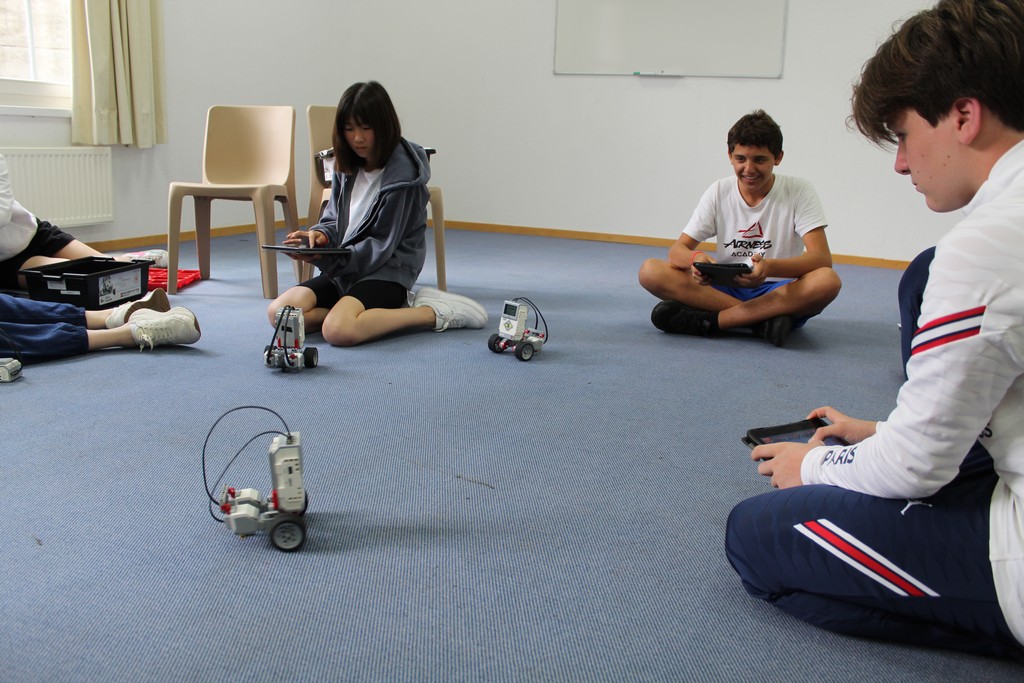 Village Camps International Summer Camp Leysin, Switzerland 2025-08-09 https://www.villagecamps.com/journals_admin/images/2378-4994-IMG_0910.jpg