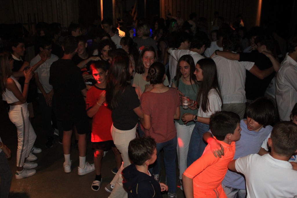 Village Camps International Summer Camp Leysin, Switzerland 2026-08-15 https://www.villagecamps.com/journals_admin/images/2381-5413-IMG_7337.jpg Village Camps International Summer Camp Leysin, Switzerland 2026-08-15 https://www.villagecamps.com/journals_admin/images/2381-5413-IMG_7337.jpg