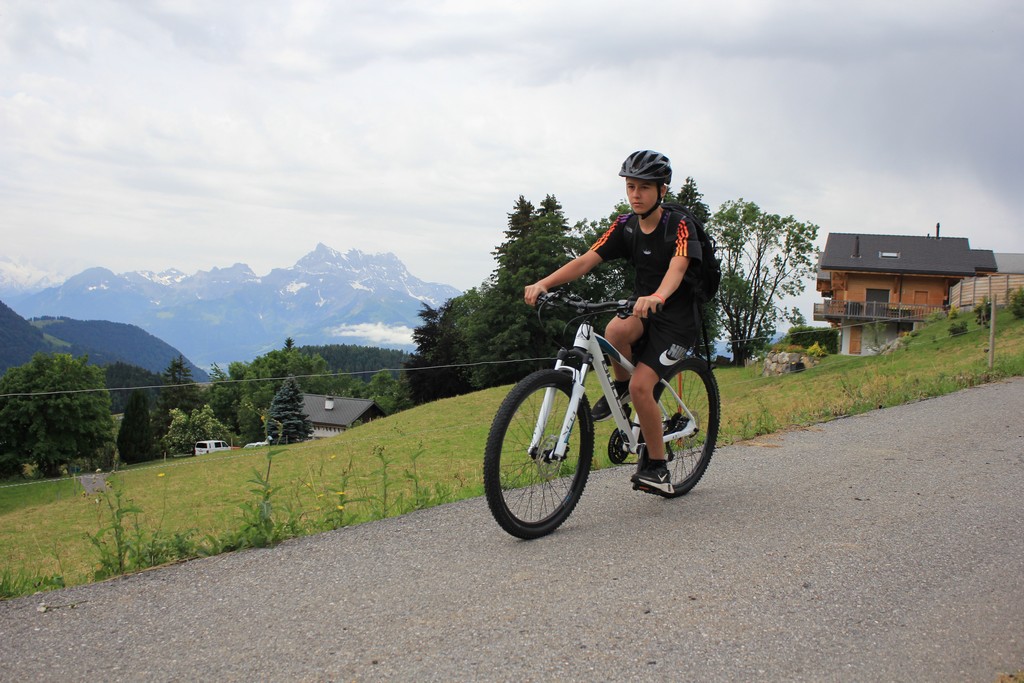 Village Camps International Summer Camp Leysin, Switzerland 2025-08-09 https://www.villagecamps.com/journals_admin/images/2382-9208-IMG_7428.jpg