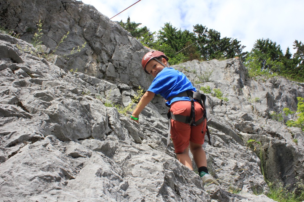 Village Camps International Summer Camp Leysin, Switzerland 2025-08-09 https://www.villagecamps.com/journals_admin/images/2382-9272-IMG_7576.jpg