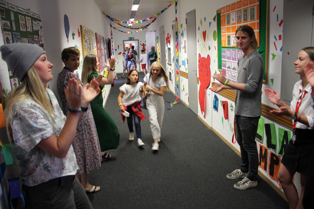 Village Camps International Summer Camp Leysin, Switzerland 2026-08-15 https://www.villagecamps.com/journals_admin/images/2386-0021-IMG_9012.jpg Village Camps International Summer Camp Leysin, Switzerland 2026-08-15 https://www.villagecamps.com/journals_admin/images/2386-0021-IMG_9012.jpg