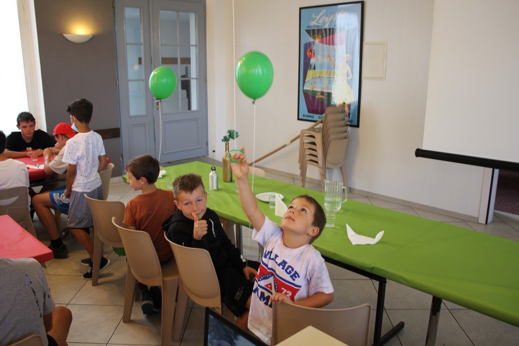 Village Camps International Summer Camp Leysin, Switzerland 2026-07-26 https://www.villagecamps.com/journals_admin/images/2386-0078-IMG_9204.jpg
