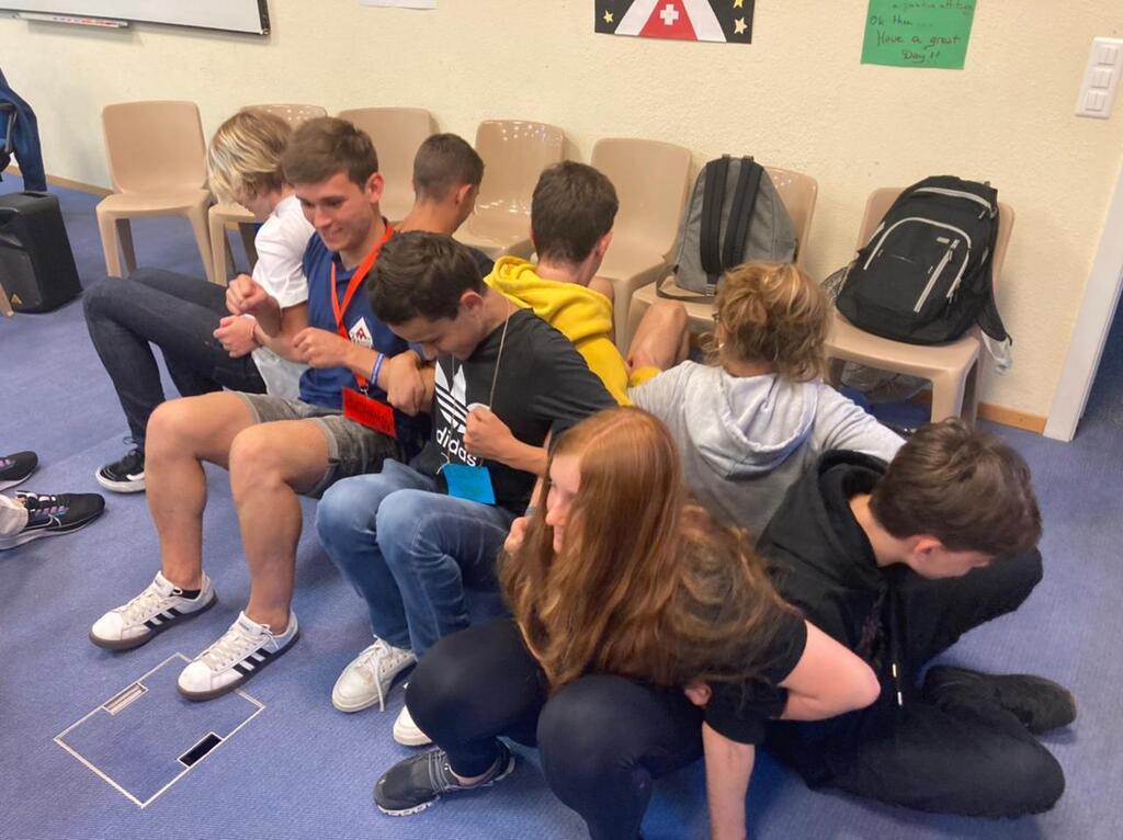 Village Camps International Summer Camp Leysin, Switzerland 2025-08-09 https://www.villagecamps.com/journals_admin/images/2387-0932-LTC13.jpg