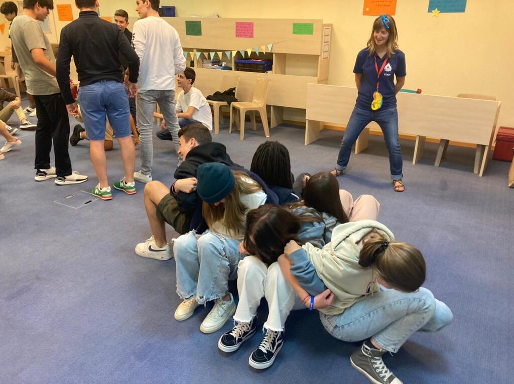 Village Camps International Summer Camp Leysin, Switzerland 2025-08-09 https://www.villagecamps.com/journals_admin/images/2387-0933-LTC14.jpg Village Camps International Summer Camp Leysin, Switzerland 2025-08-09 https://www.villagecamps.com/journals_admin/images/2387-0933-LTC14.jpg