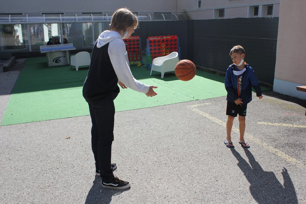 Village Camps International Summer Camp Leysin, Switzerland 2026-08-15 https://www.villagecamps.com/journals_admin/images/2387-3985-IMG_9495.jpg Village Camps International Summer Camp Leysin, Switzerland 2026-08-15 https://www.villagecamps.com/journals_admin/images/2387-3985-IMG_9495.jpg