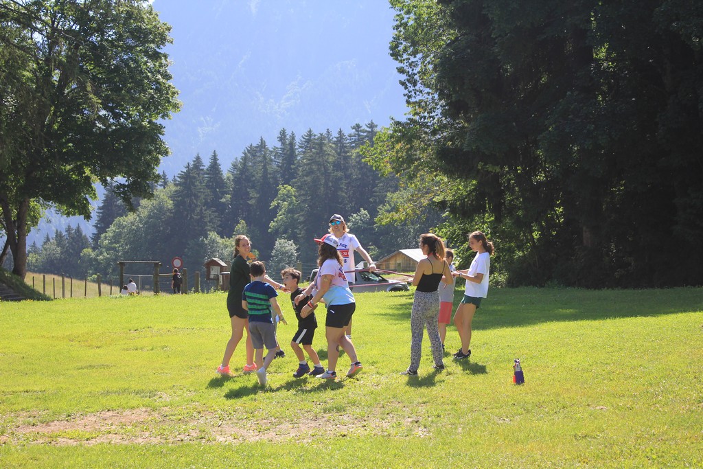 Village Camps International Summer Camp Leysin, Switzerland 2025-08-09 https://www.villagecamps.com/journals_admin/images/2389-7258-IMG_9947.jpg