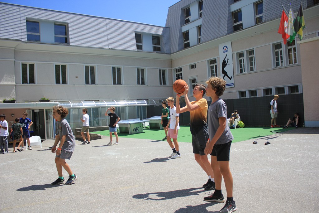 Village Camps International Summer Camp Leysin, Switzerland 2026-08-12 https://www.villagecamps.com/journals_admin/images/2390-3949-IMG_0630.jpg