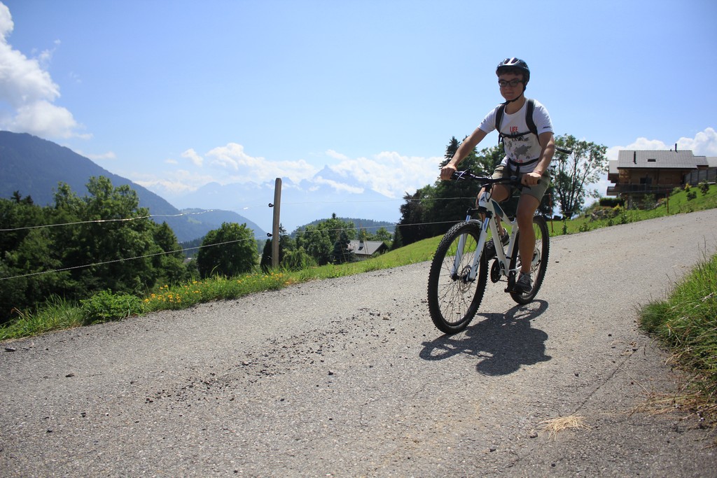 Village Camps International Summer Camp Leysin, Switzerland 2026-08-15 https://www.villagecamps.com/journals_admin/images/2390-4002-IMG_0715.jpg