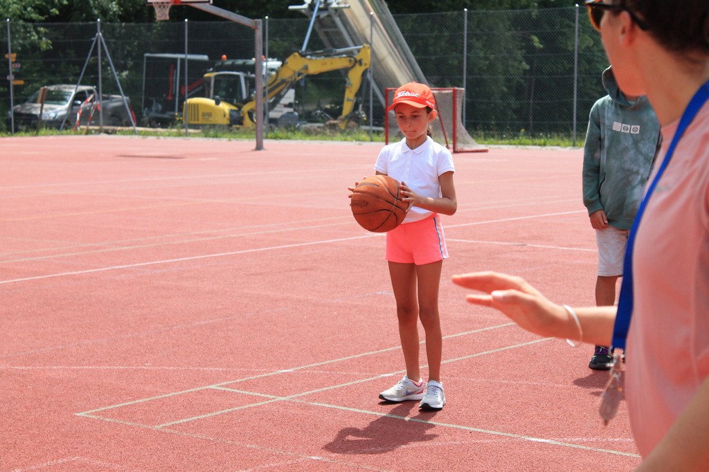Village Camps International Summer Camp Leysin, Switzerland 2025-08-09 https://www.villagecamps.com/journals_admin/images/2391-2328-IMG_8051.jpg