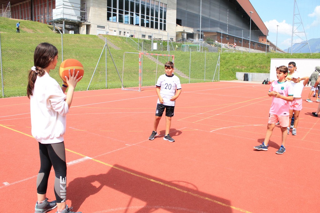 Village Camps International Summer Camp Leysin, Switzerland 2025-08-09 https://www.villagecamps.com/journals_admin/images/2391-2332-IMG_8059.jpg