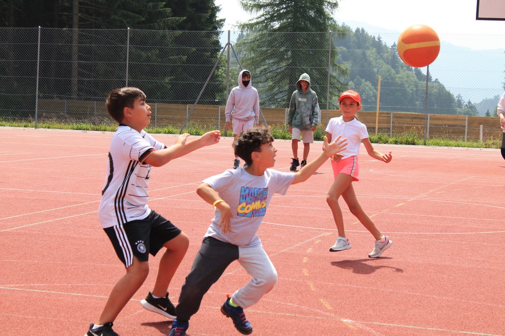 Village Camps International Summer Camp Leysin, Switzerland 2026-08-12 https://www.villagecamps.com/journals_admin/images/2391-2340-IMG_8082.jpg