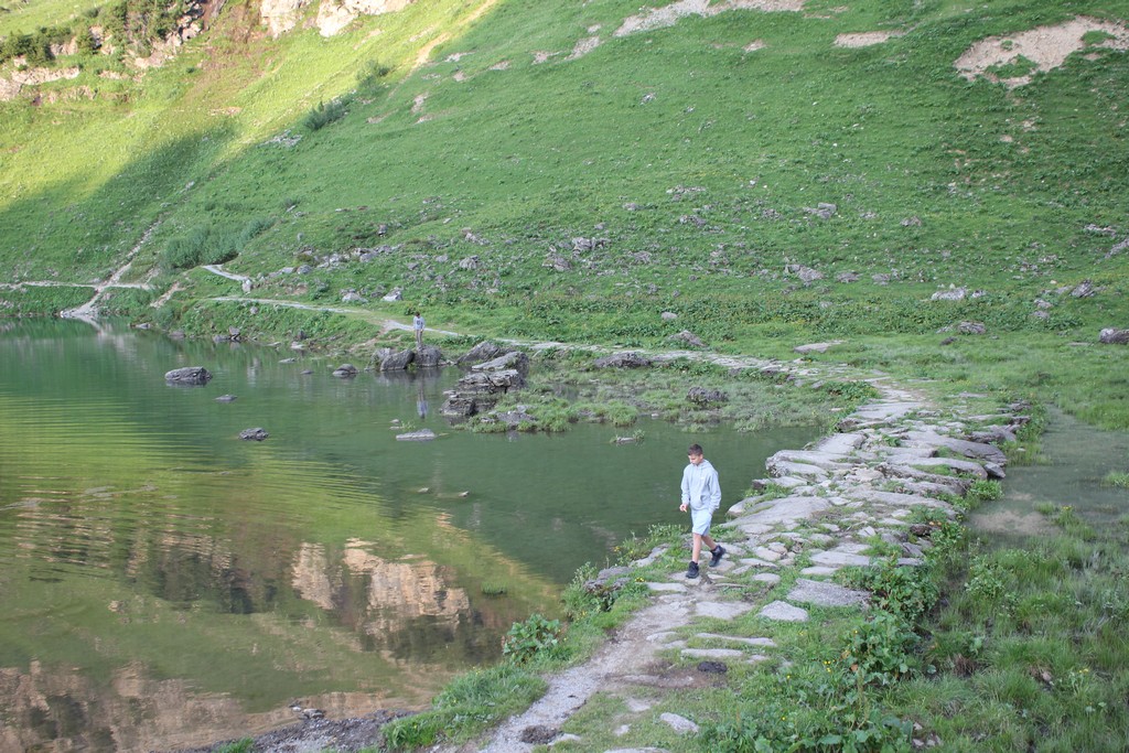 Village Camps International Summer Camp Leysin, Switzerland 2025-08-09 https://www.villagecamps.com/journals_admin/images/2392-8458-IMG_1300.jpg