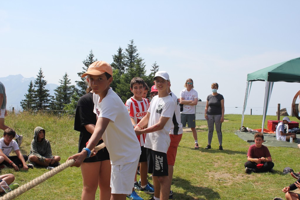 Village Camps International Summer Camp Leysin, Switzerland 2025-08-09 https://www.villagecamps.com/journals_admin/images/2393-9229-IMG_1525.jpg