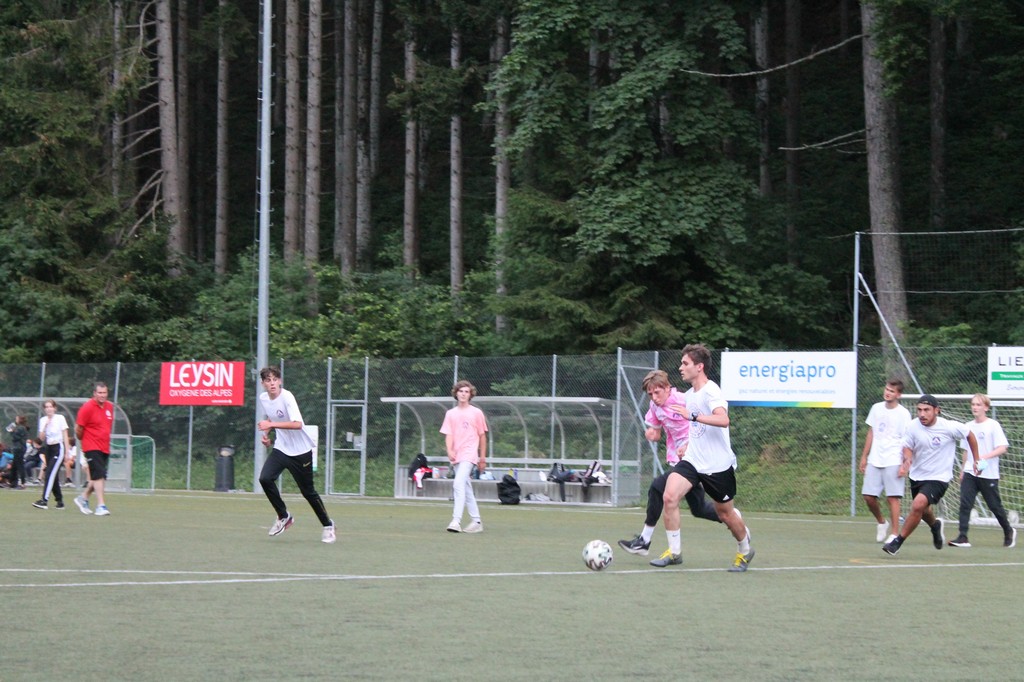 Village Camps International Summer Camp Leysin, Switzerland 2025-08-09 https://www.villagecamps.com/journals_admin/images/2396-3591-IMG_8706.jpg