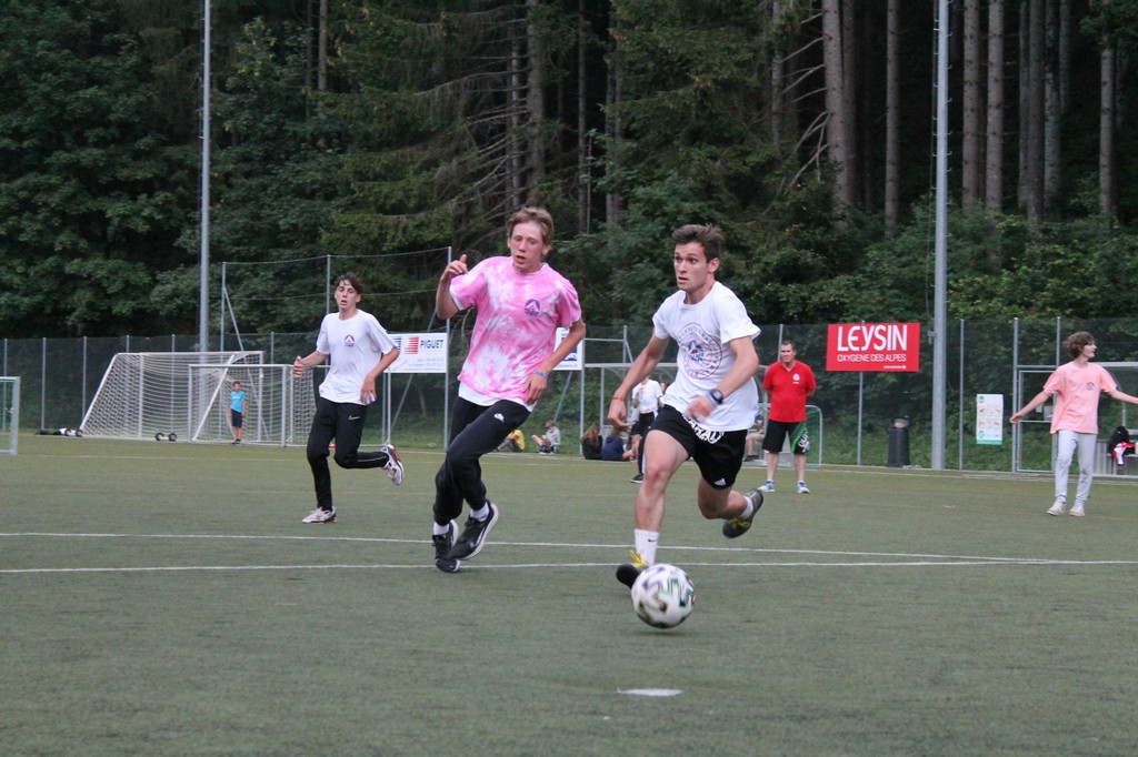 Village Camps International Summer Camp Leysin, Switzerland 2025-08-09 https://www.villagecamps.com/journals_admin/images/2396-3592-IMG_8707.jpg