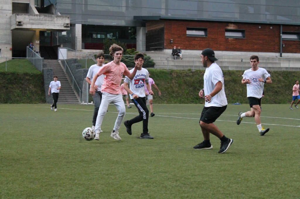 Village Camps International Summer Camp Leysin, Switzerland 2025-08-09 https://www.villagecamps.com/journals_admin/images/2396-3593-IMG_8713.jpg