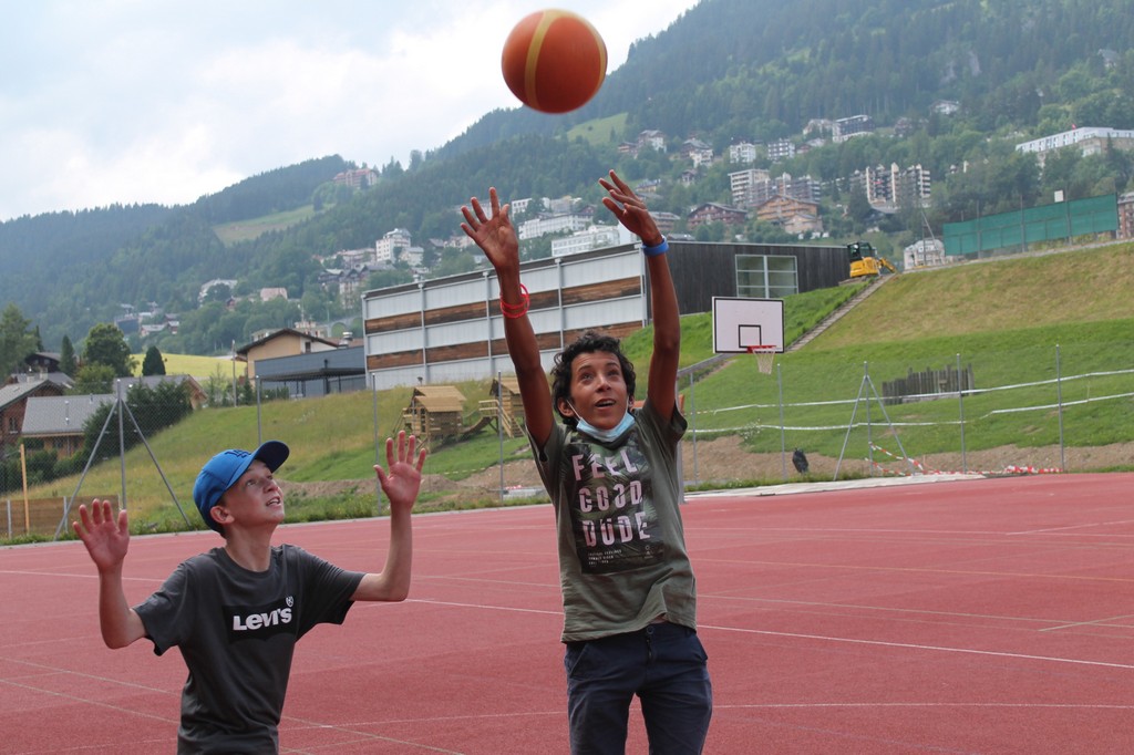 Village Camps International Summer Camp Leysin, Switzerland 2025-08-09 https://www.villagecamps.com/journals_admin/images/2397-8211-IMG_8831.jpg