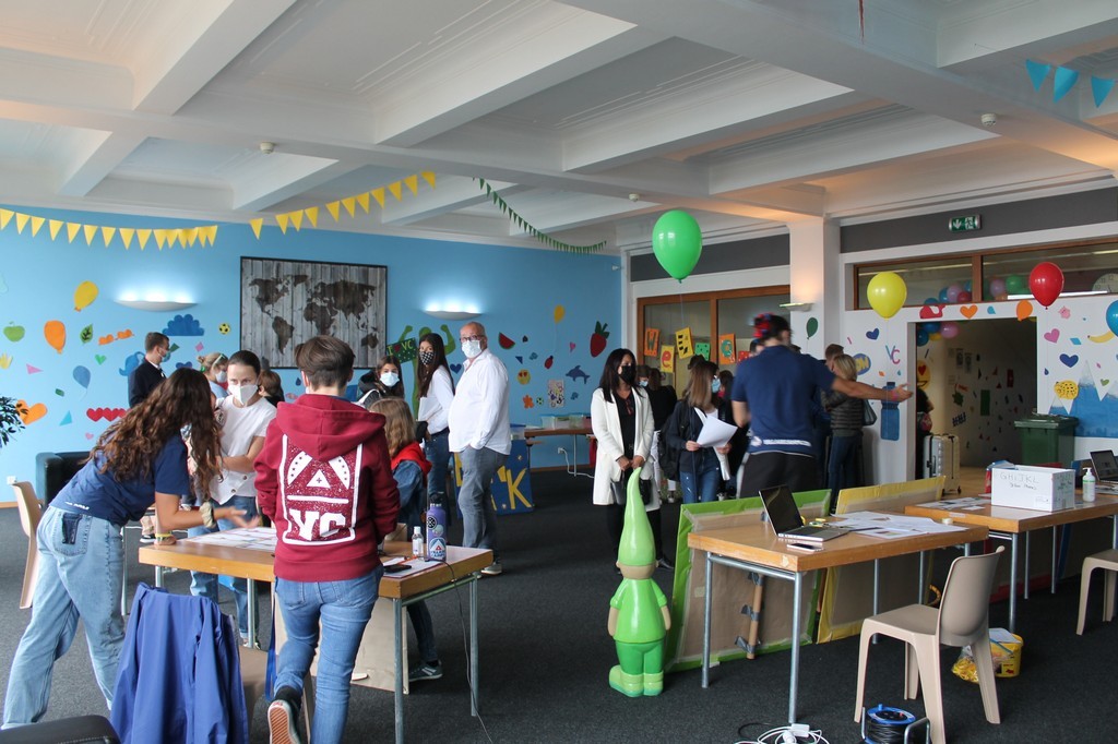 Village Camps International Summer Camp Leysin, Switzerland 2026-08-15 https://www.villagecamps.com/journals_admin/images/2431-2912-IMG_9568.jpg Village Camps International Summer Camp Leysin, Switzerland 2026-08-15 https://www.villagecamps.com/journals_admin/images/2431-2912-IMG_9568.jpg