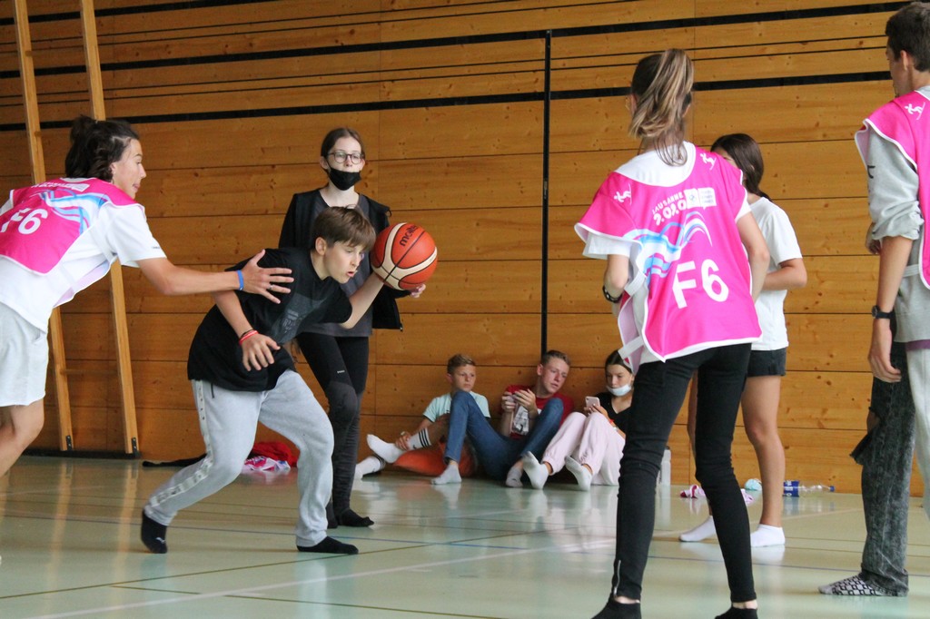 Village Camps International Summer Camp Leysin, Switzerland 2025-08-09 https://www.villagecamps.com/journals_admin/images/2434-4000-IMG_0756.jpg